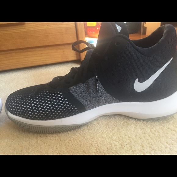 Nike men’s size 8W - Picture 10 of 14